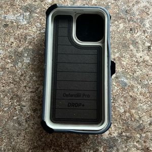 iPhone 13 Pro Max otterbox